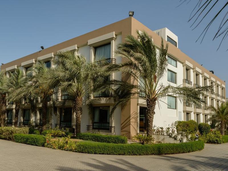 Quality Inn Palms Gāndhīdhām Exterior foto