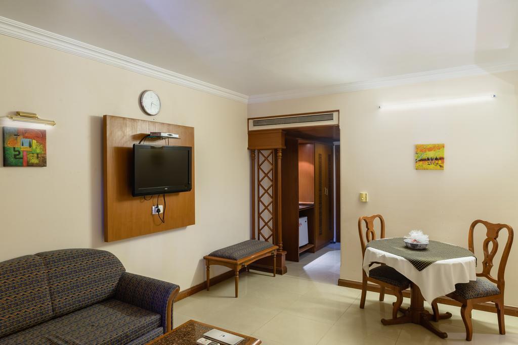 Quality Inn Palms Gāndhīdhām Exterior foto